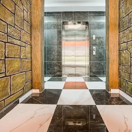 W Sauna Pool And Gym In Алания